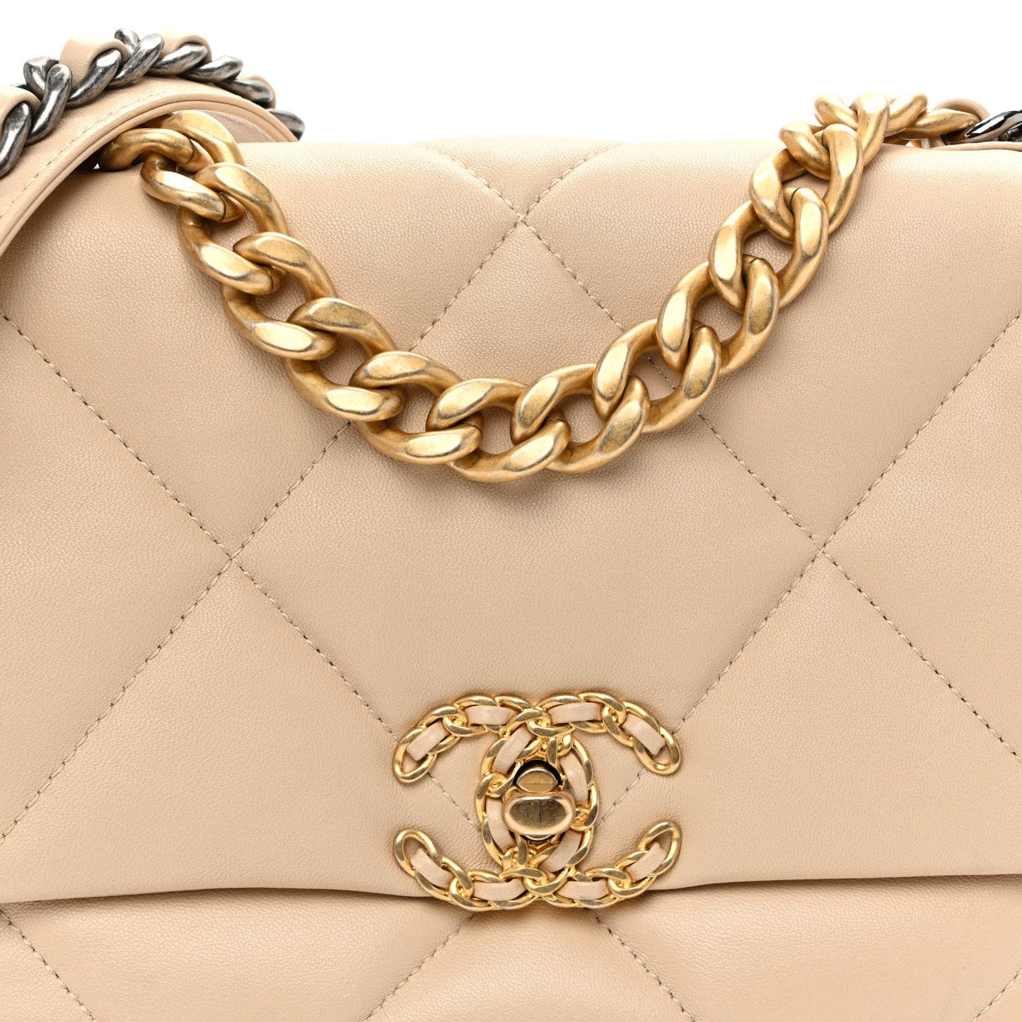 Lambskin Quilted Medium Chanel 19 Flap Beige