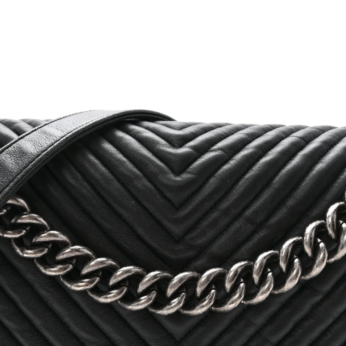 Wrinkled Lambskin Chevron Quilted New Medium Boy Flap Navy Blue