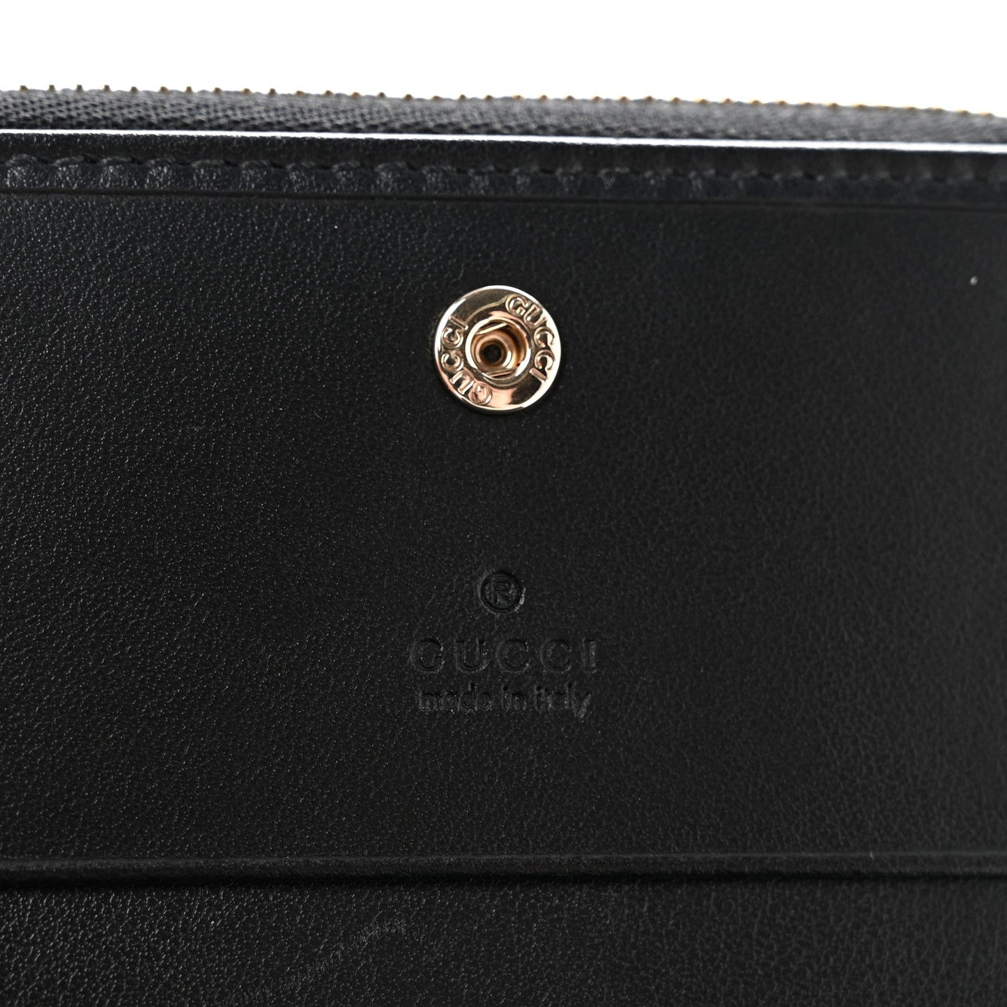 Calfskin Matelasse GG Marmont Compact Wallet Black