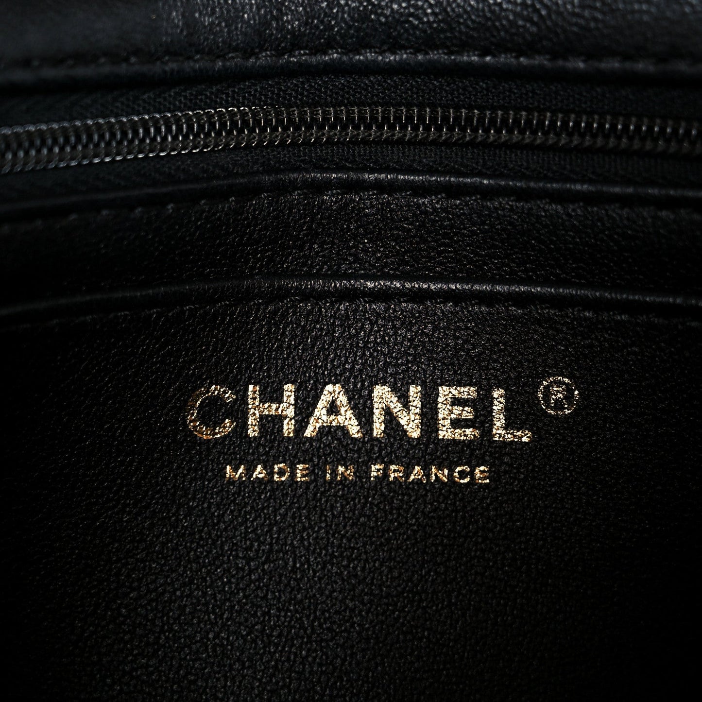 Lambskin Quilted  Pearl  Flap Black