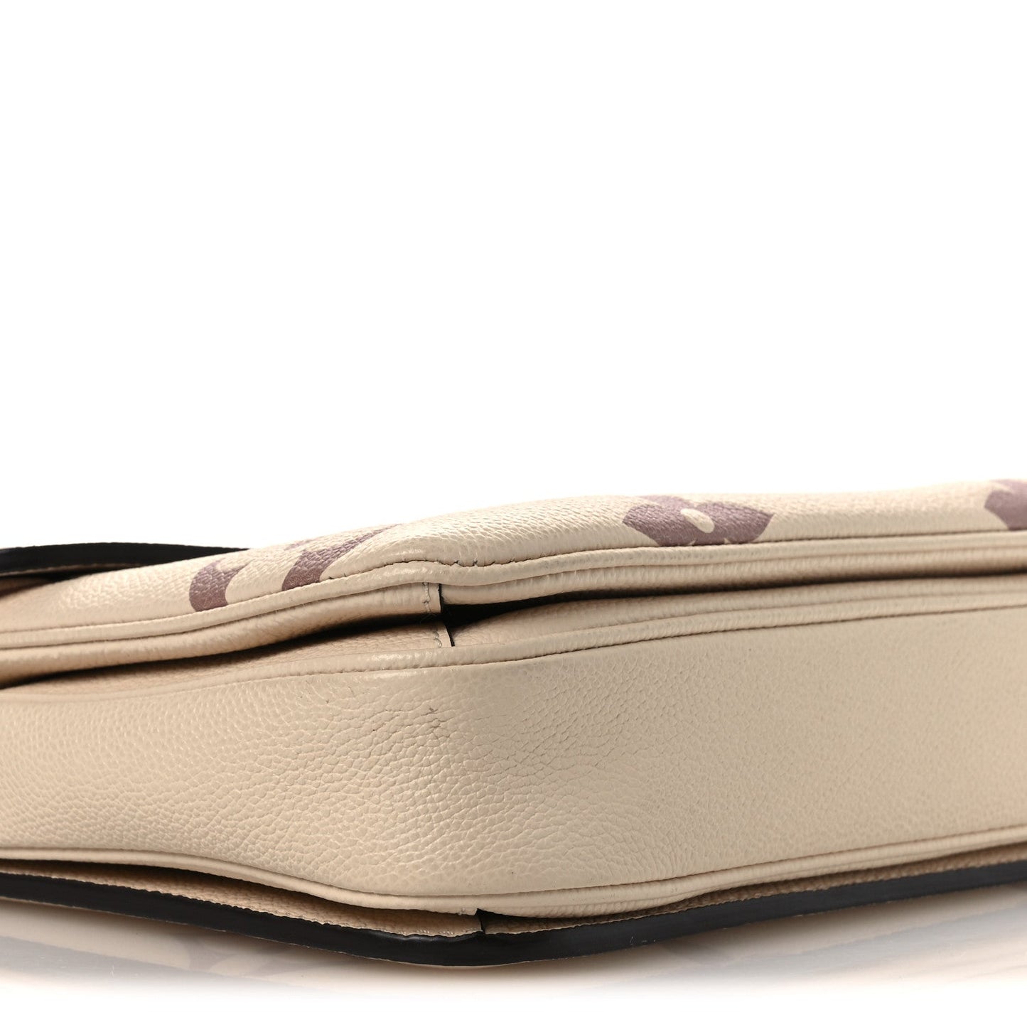 Empreinte Monogram Giant Pochette Metis Creme Bois De Rose