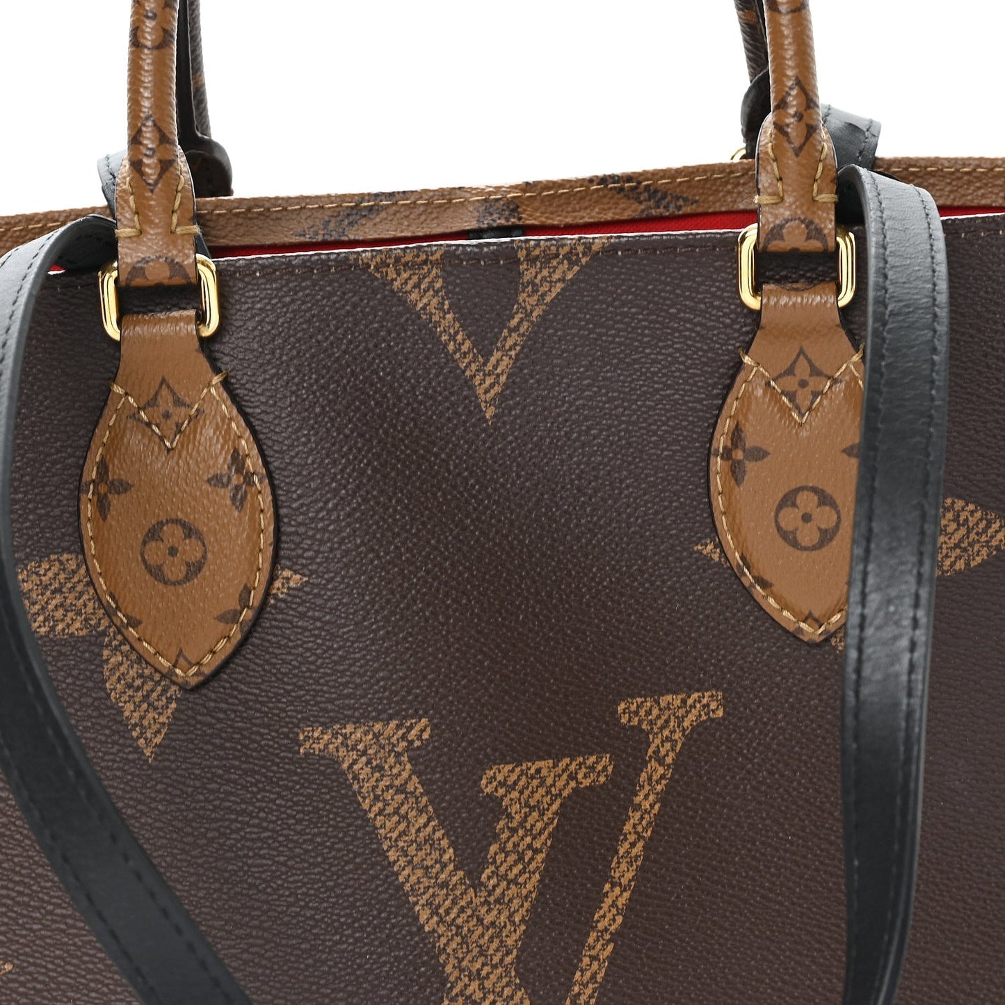 Reverse Monogram Giant Onthego MM