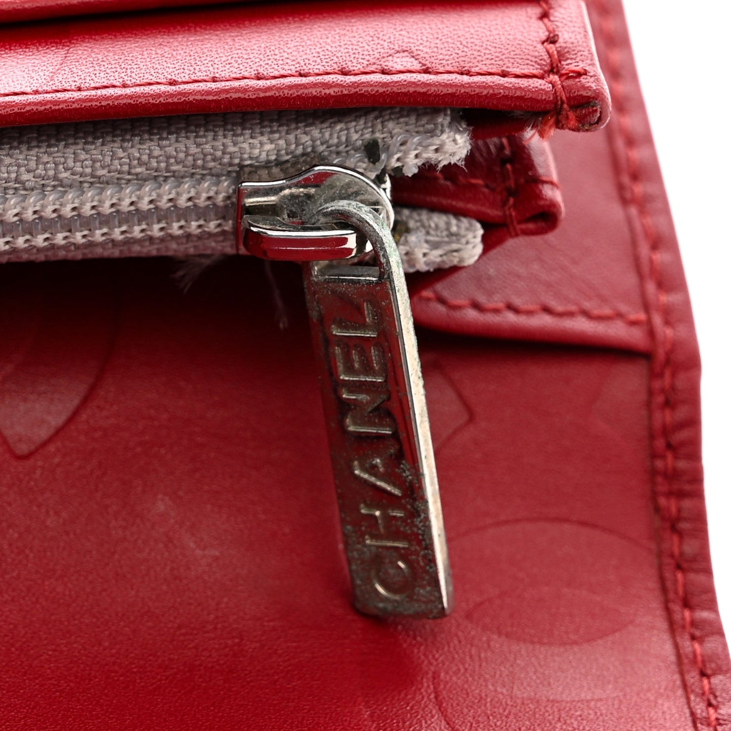 Calfskin Quilted Cambon Yen Wallet Red