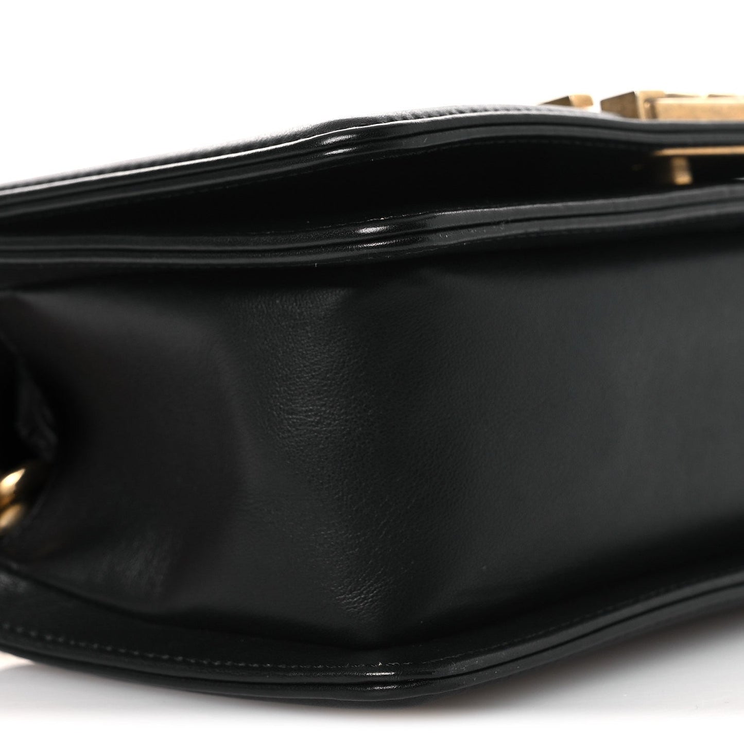 Calfskin Chevron Quilted Medium Boy Flap Black