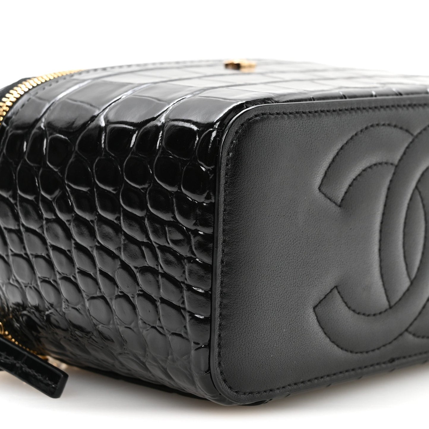 Calfskin Crocodile Embossed Exoticoco Small Top Handle Vanity Case With Chain Black