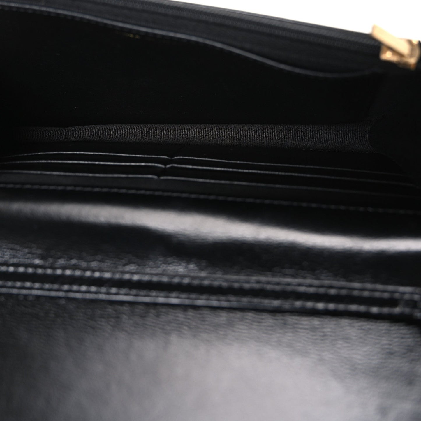Shiny Lambskin Quilted CC Bow Wallet on Chain WOC Black