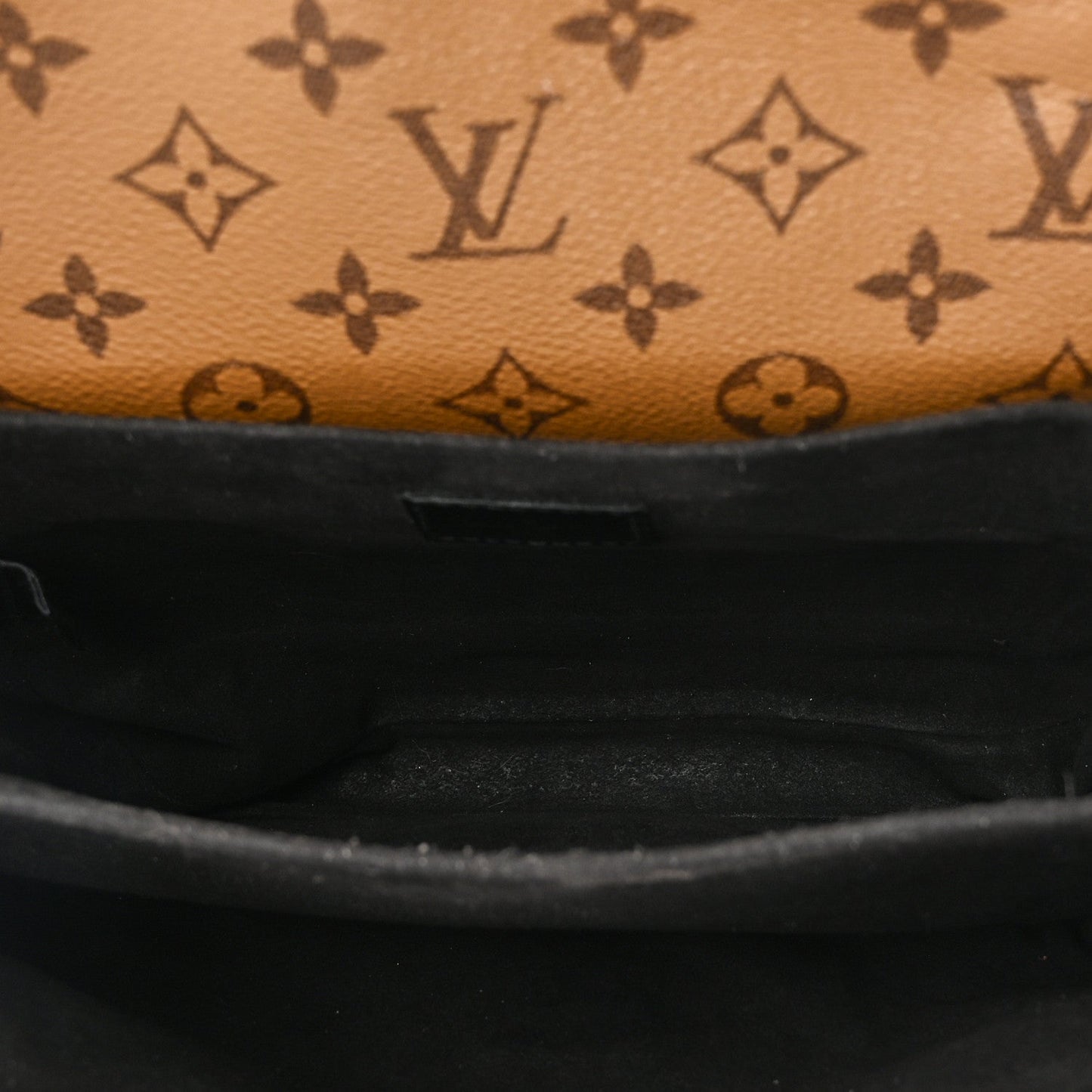 Reverse Monogram Pochette Metis