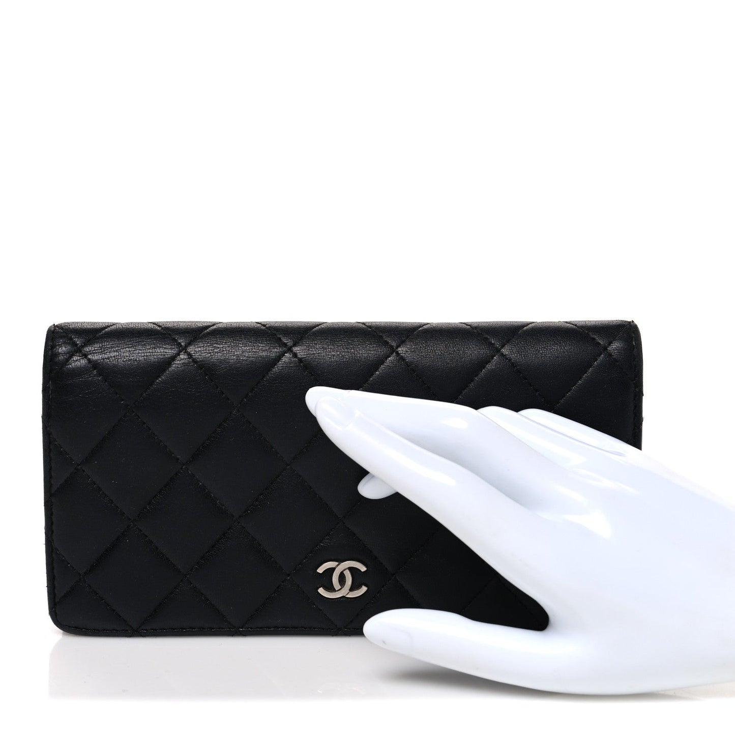 Lambskin Quilted Yen Wallet Black