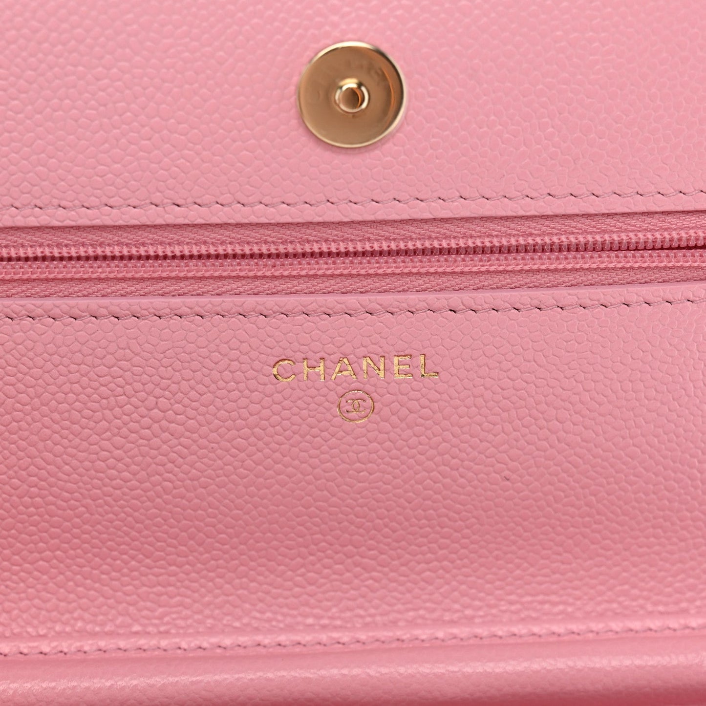 Caviar Quilted Multi Chain Wallet On Chain WOC Light Pink