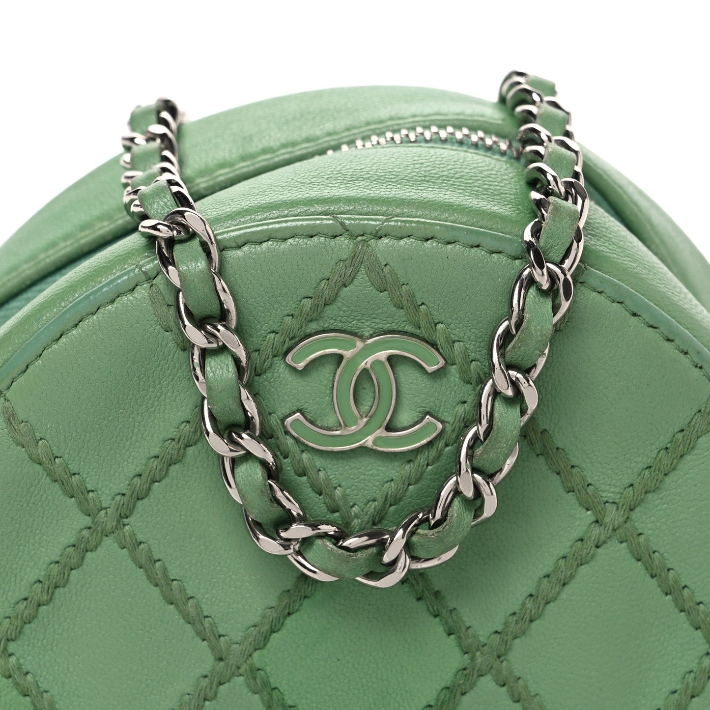 Lambskin Stitch Round Clutch With Chain Green