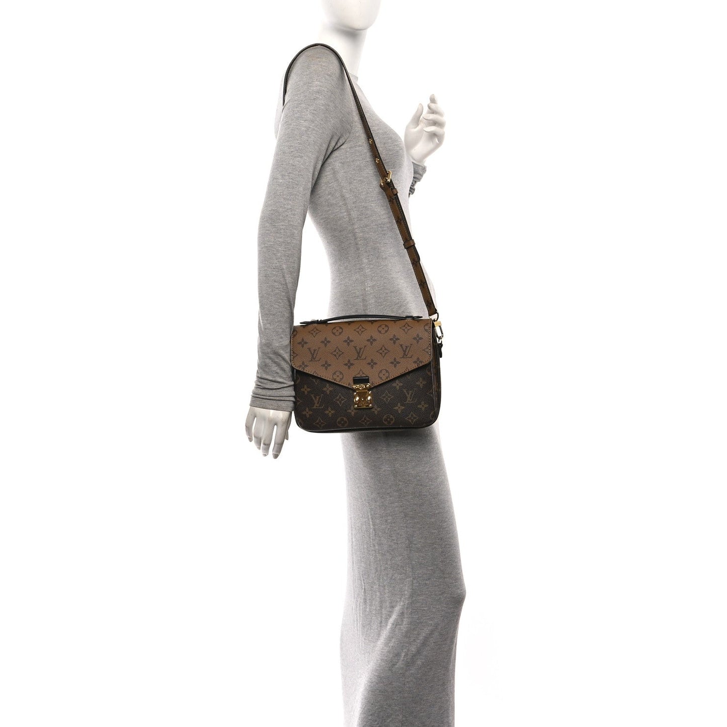 Reverse Monogram Pochette Metis