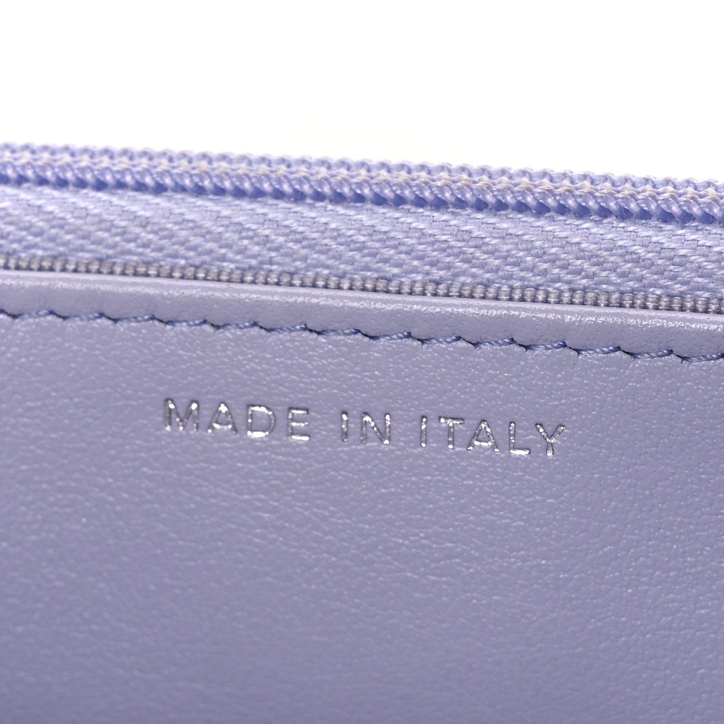 Caviar Quilted Wallet on Chain WOC Light Purple