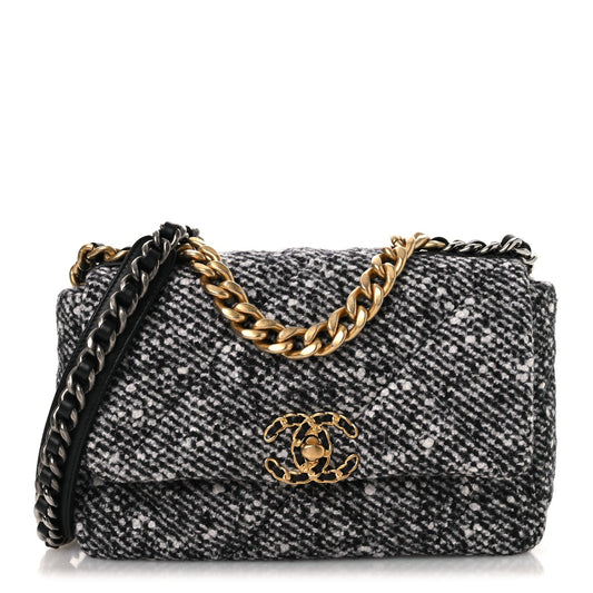 Tweed Quilted Medium Chanel 19 Flap Black White