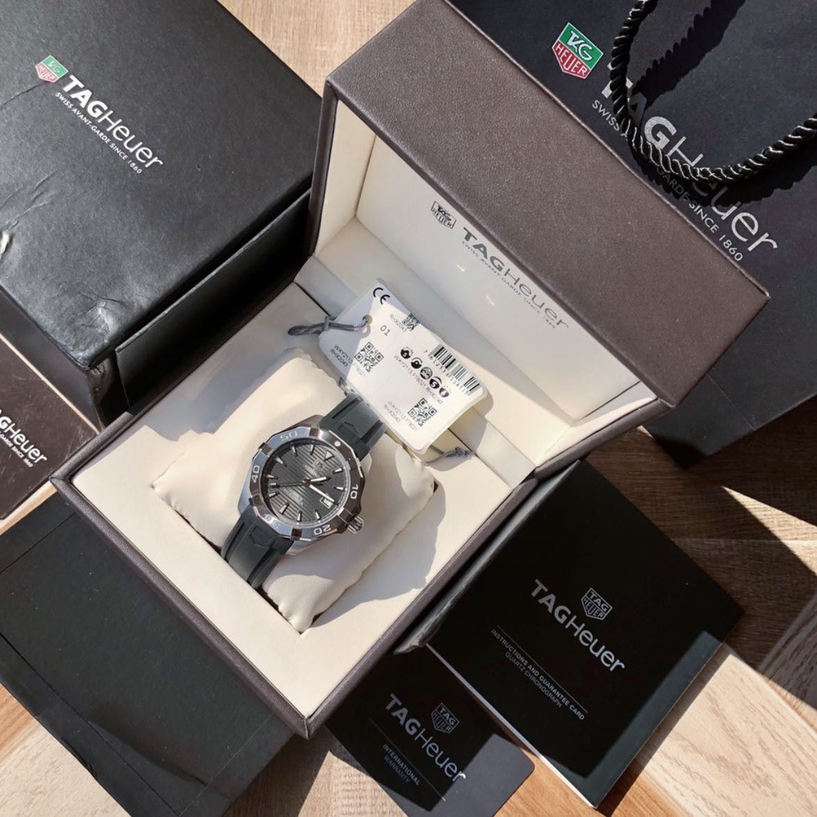Tag Heuer Aquaracer Caliber 5 Automatic Black Dial Black Rubber Strap Watch for Men - WAY2113.FT8021
