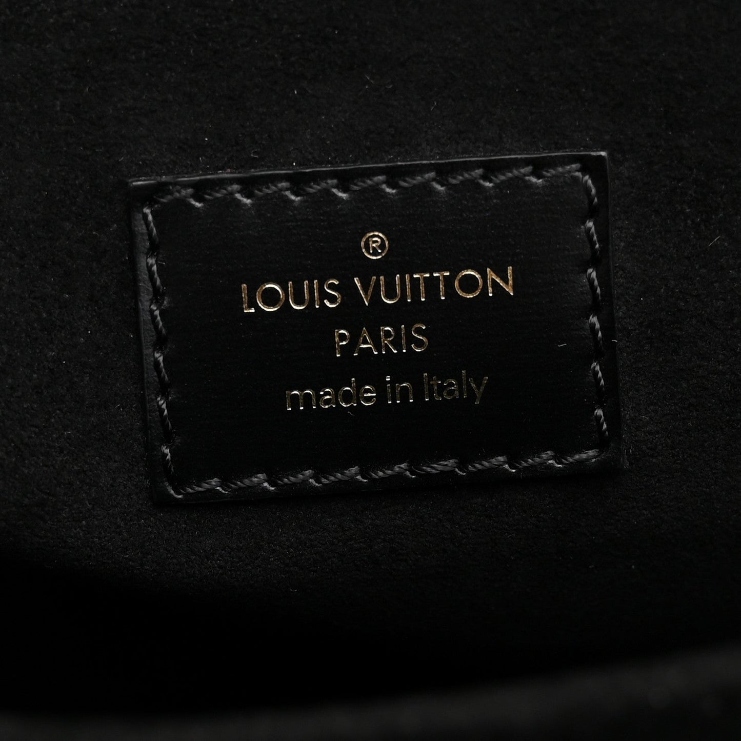 Reverse Monogram Pochette Metis