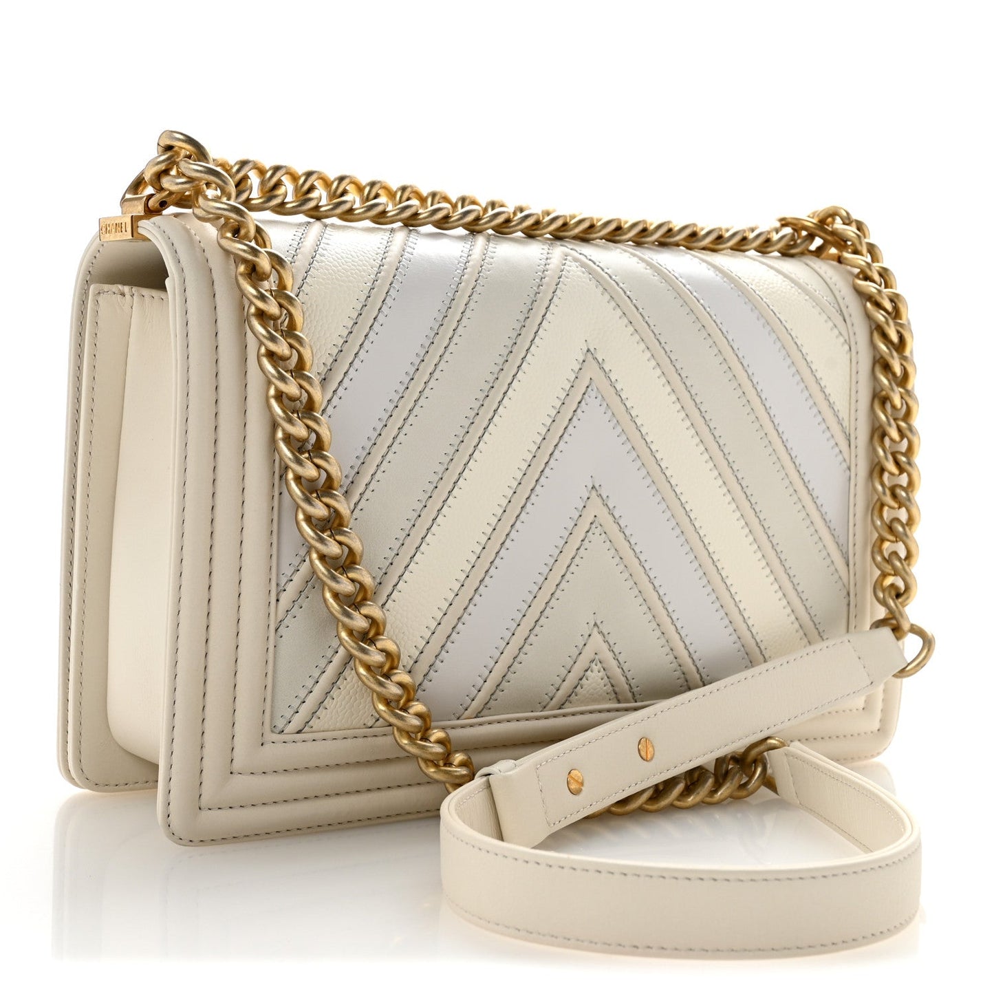Caviar Calfskin Shiny Calfskin Chevron New Medium Boy Flap White
