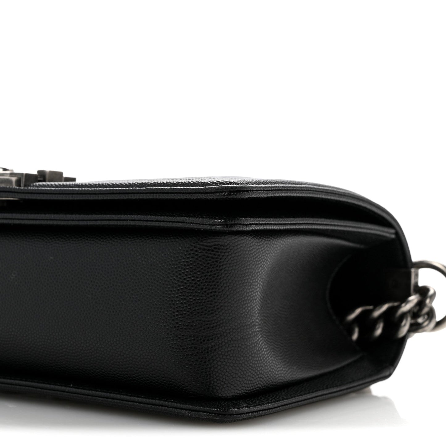 Caviar Quilted Medium Boy Flap Black