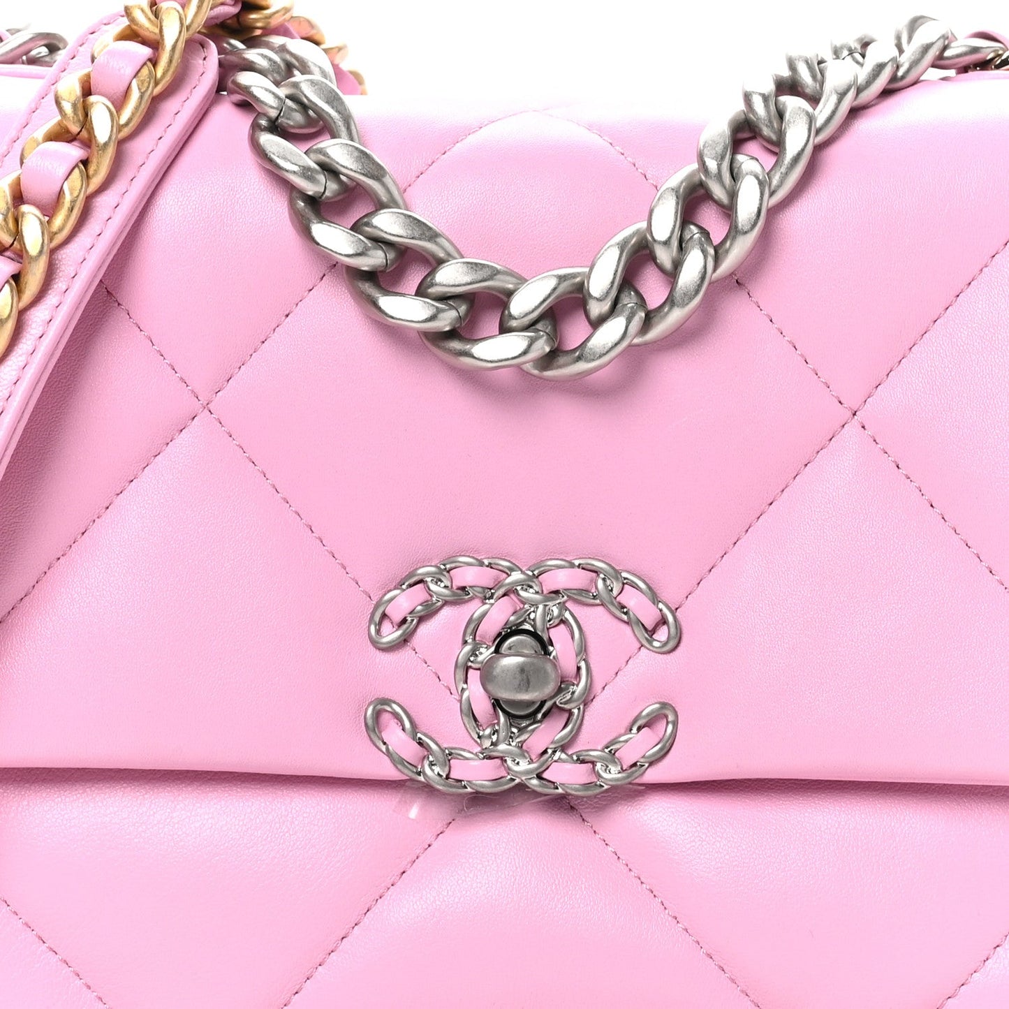 Lambskin Quilted Medium Chanel 19 Flap Lilac
