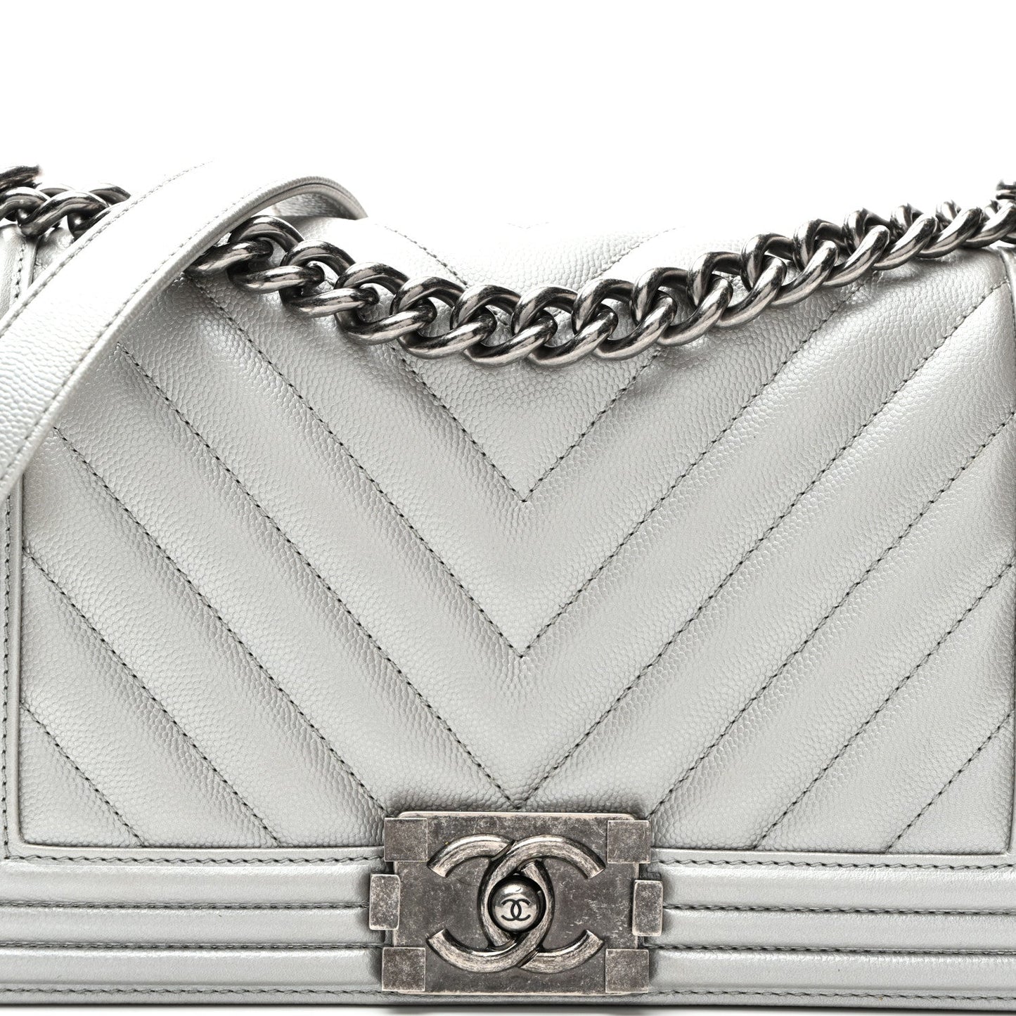 Metallic Caviar Chevron Quilted Medium Boy Flap Silver