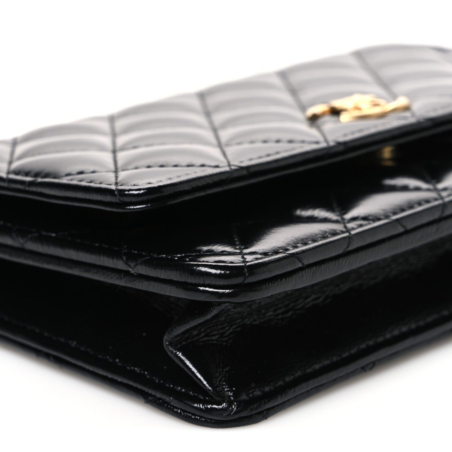 Shiny Lambskin Quilted CC Bow Wallet on Chain WOC Black