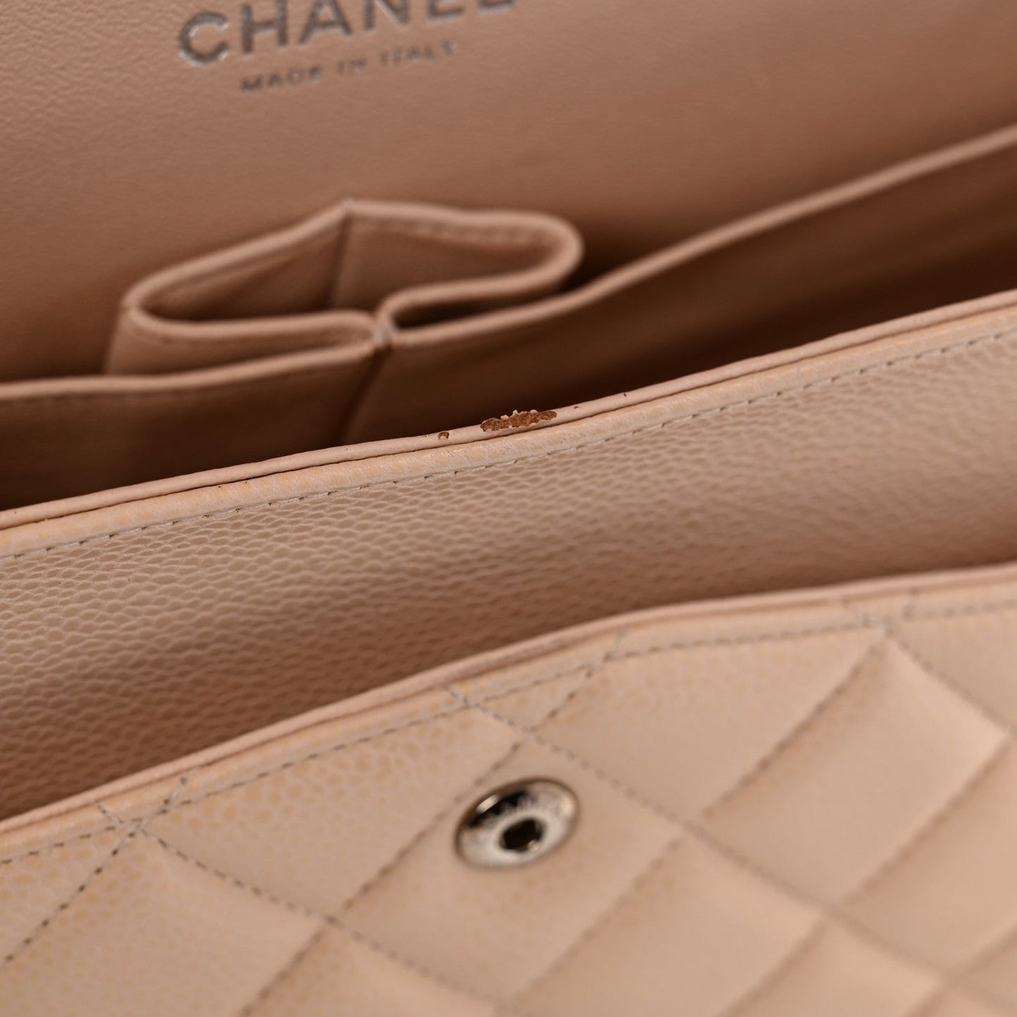 Caviar Quilted Jumbo Double Flap Light Pink