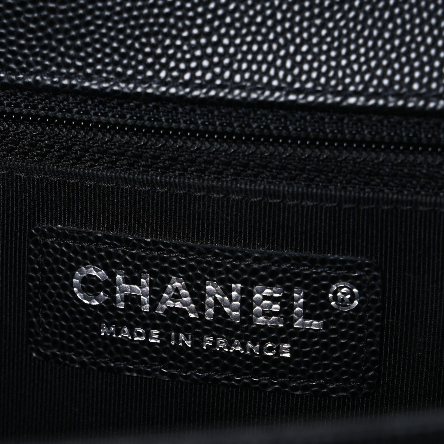 Caviar Quilted New Medium Boy Flap Black