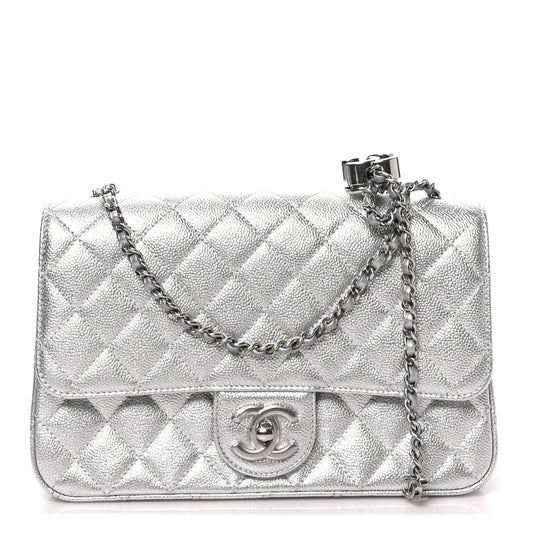 Metallic Caviar Quilted Medium CC Slide Flap Silver