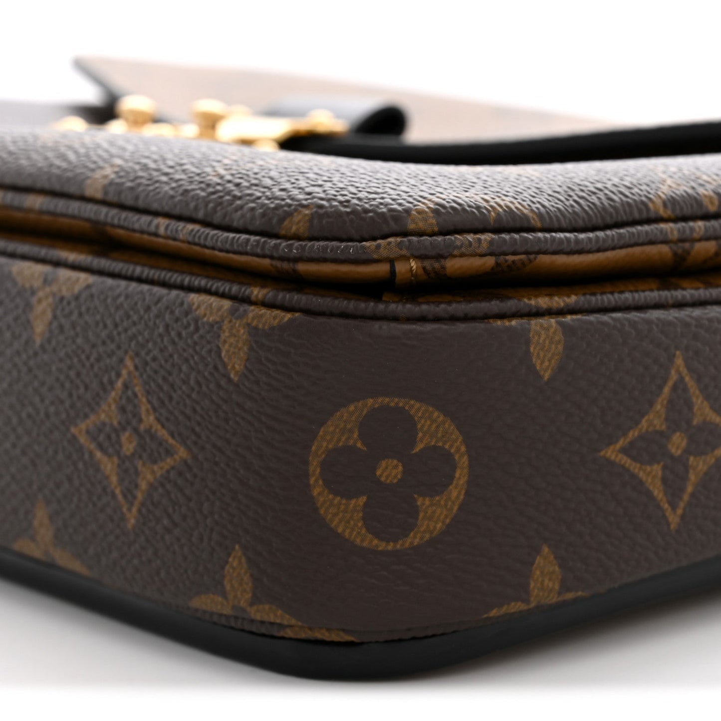 Reverse Monogram Pochette Metis