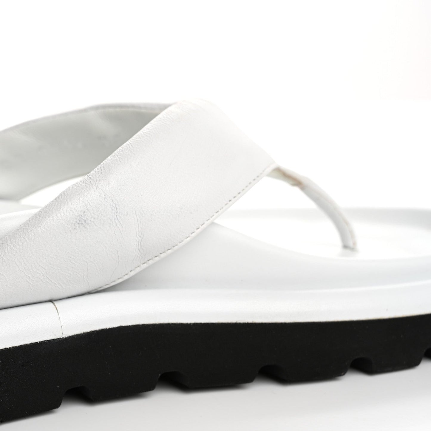 Calfskin Logo Studded Pillow Flat Thong Sandals 35 White