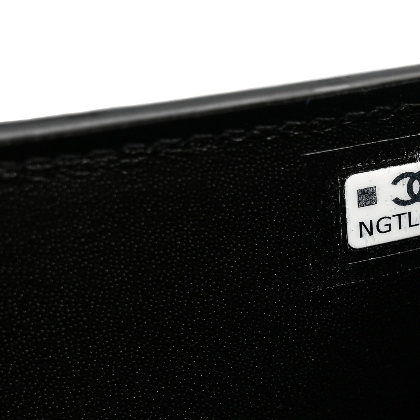 Lizard Embossed Compact Wallet Black