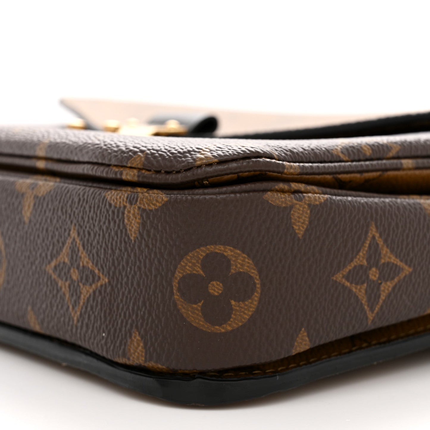 Reverse Monogram Pochette Metis