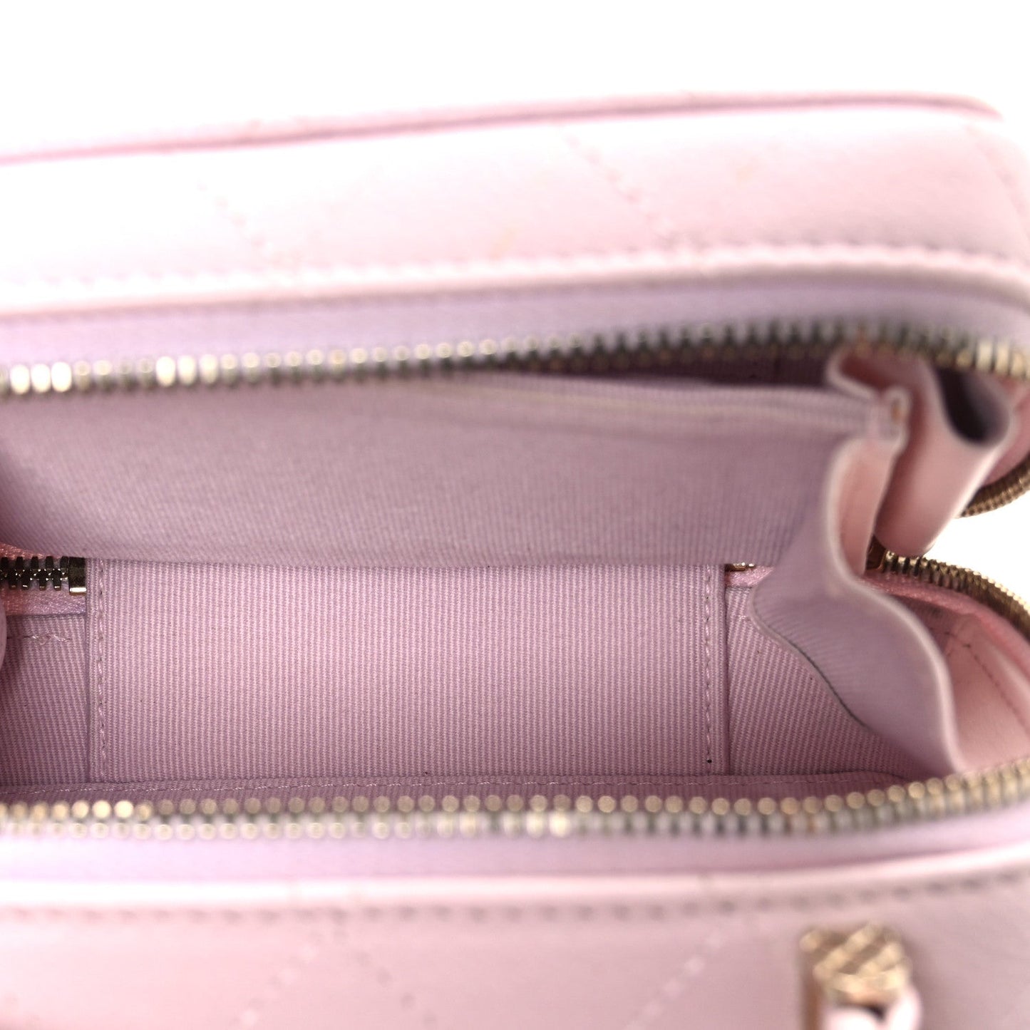 Caviar Quilted Top Handle Vanity Case Pink