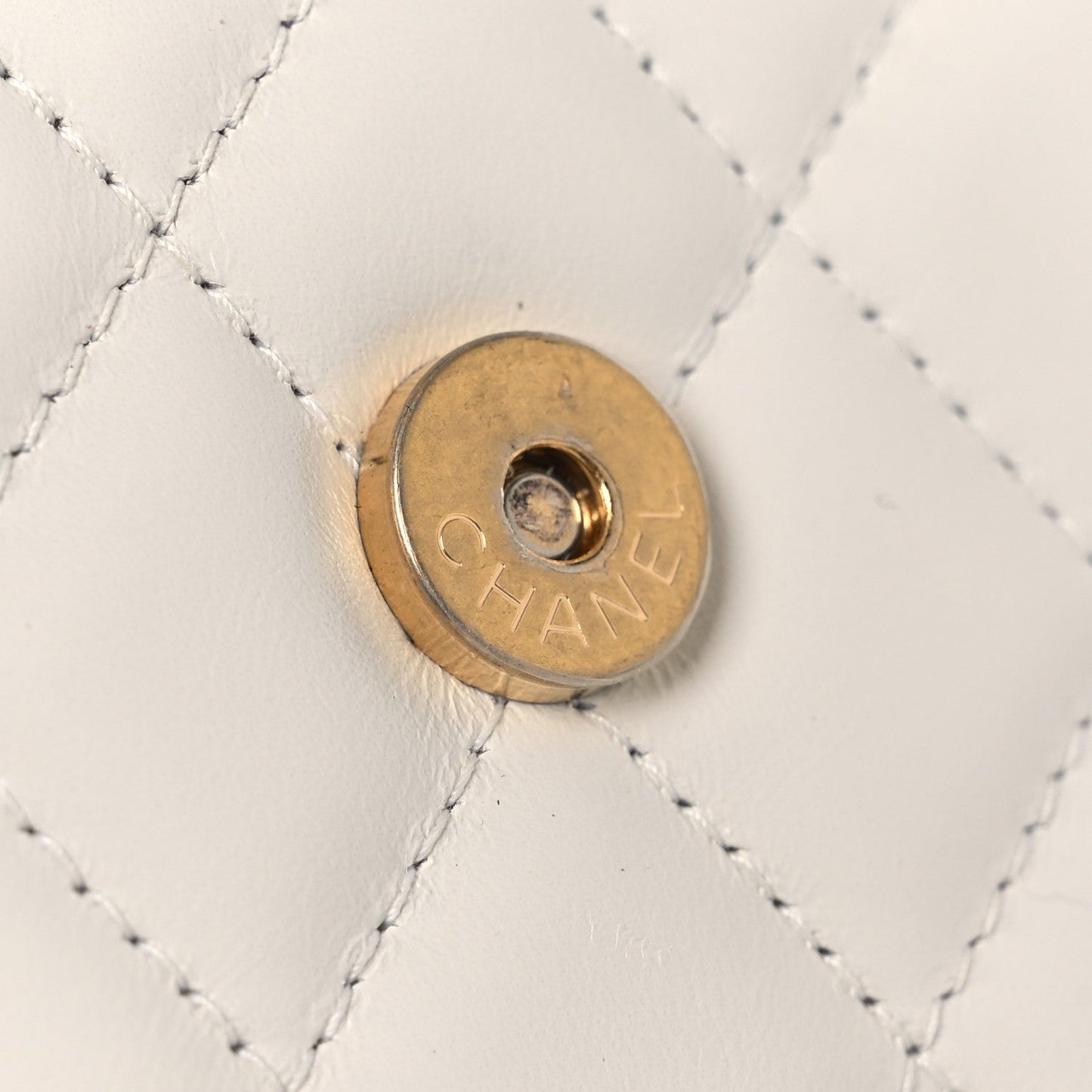 Calfskin Quilted Perfect Fit Coin Purse With Chain White