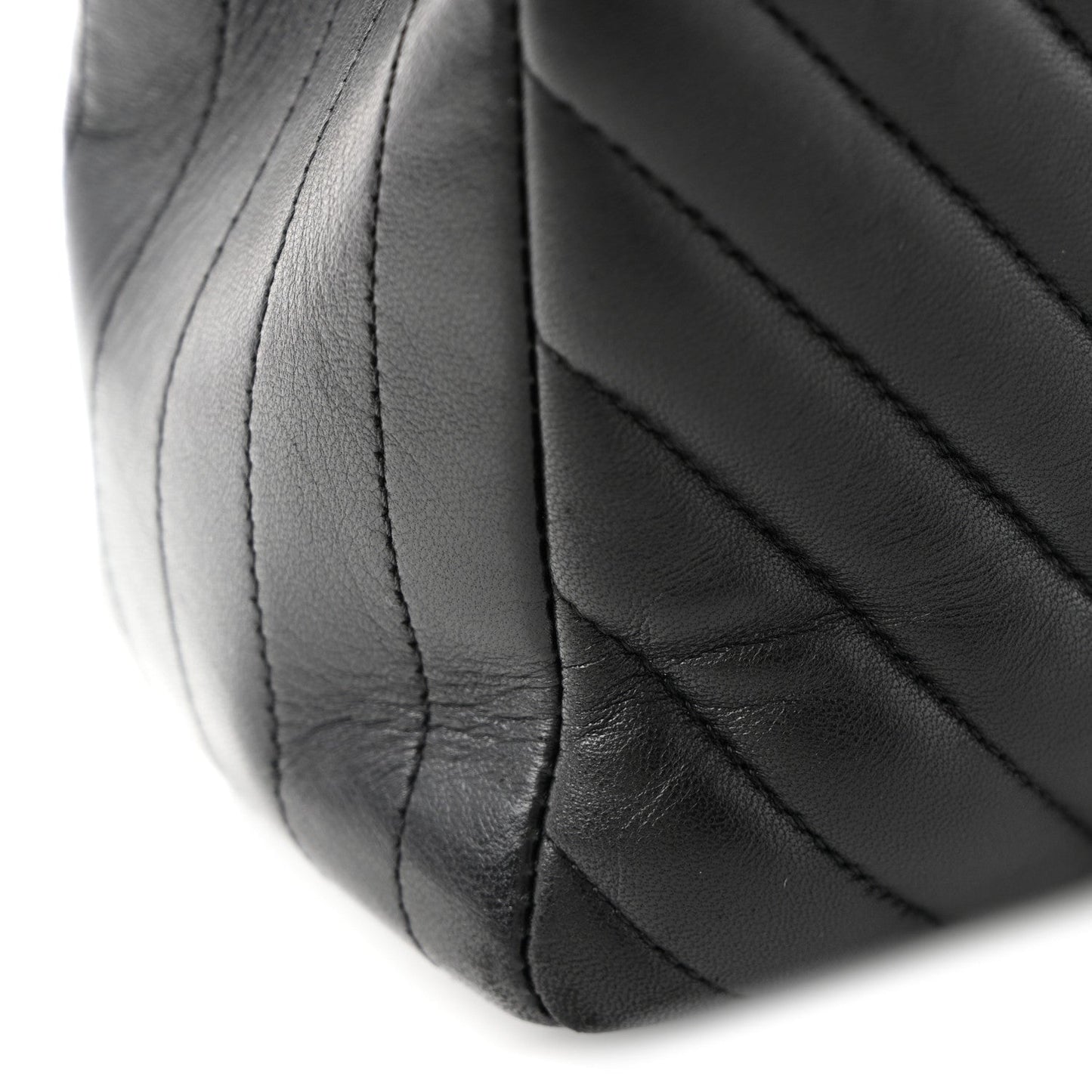 Lambskin Chevron Quilted Maxi Double Flap Black