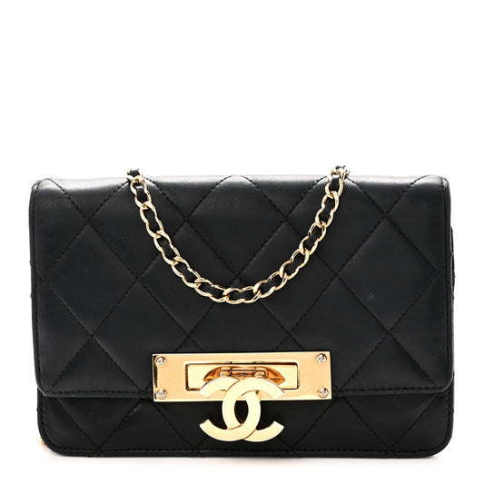 Lambskin Quilted Golden Class Wallet on Chain WOC Black
