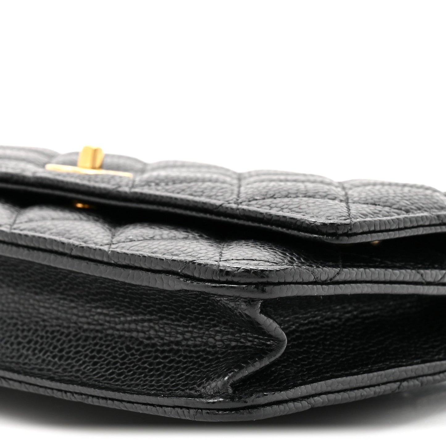 Caviar Quilted CC Turnlock Wallet On Chain WOC Black