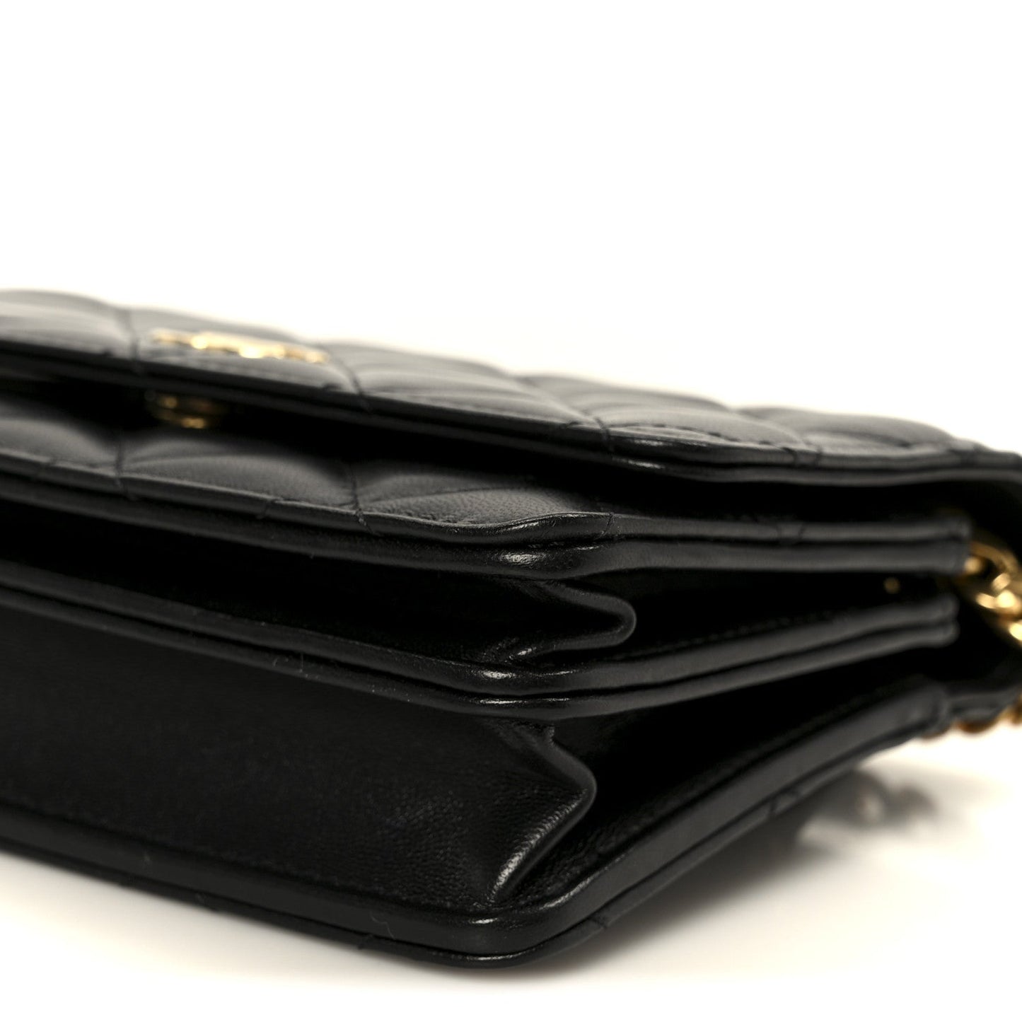 Lambskin Quilted CC Pearl Enamel Clutch on Chain WOC Black