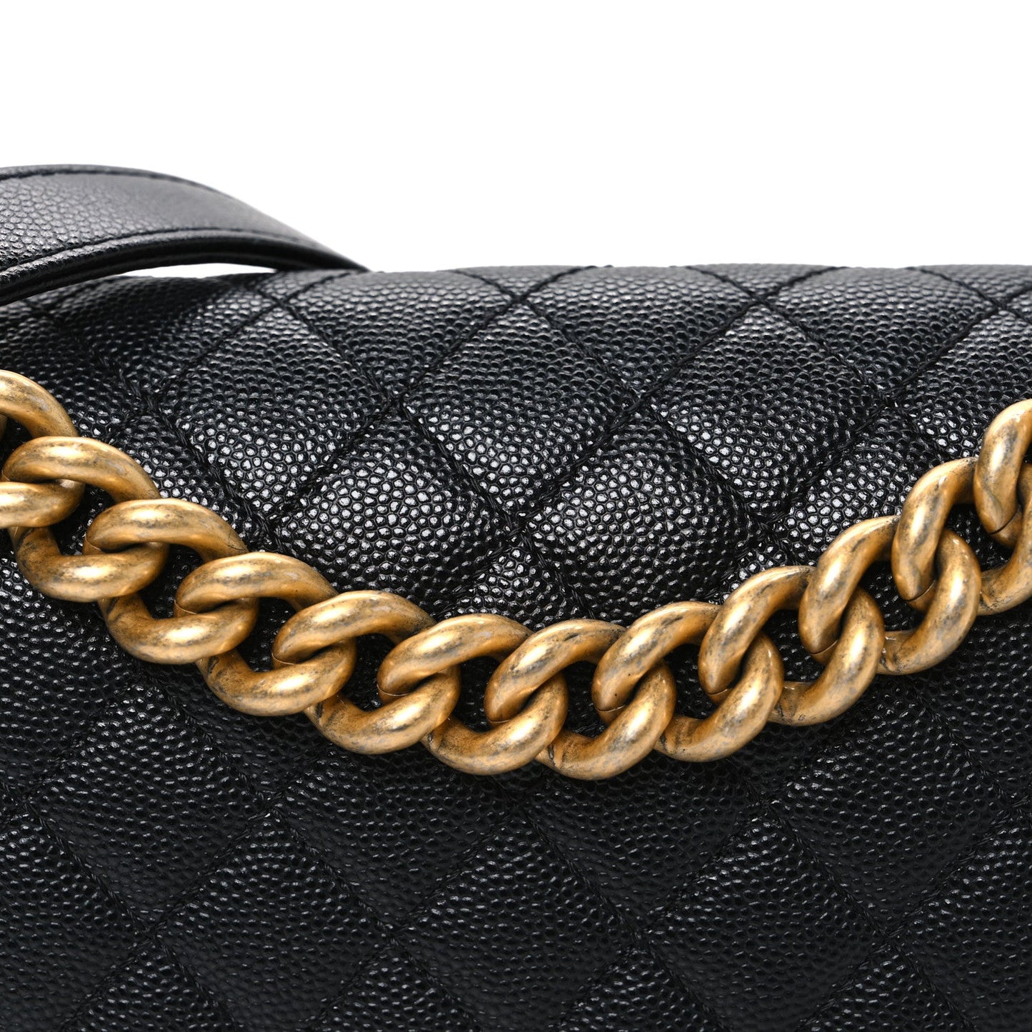 Caviar Quilted Medium Boy Flap Black