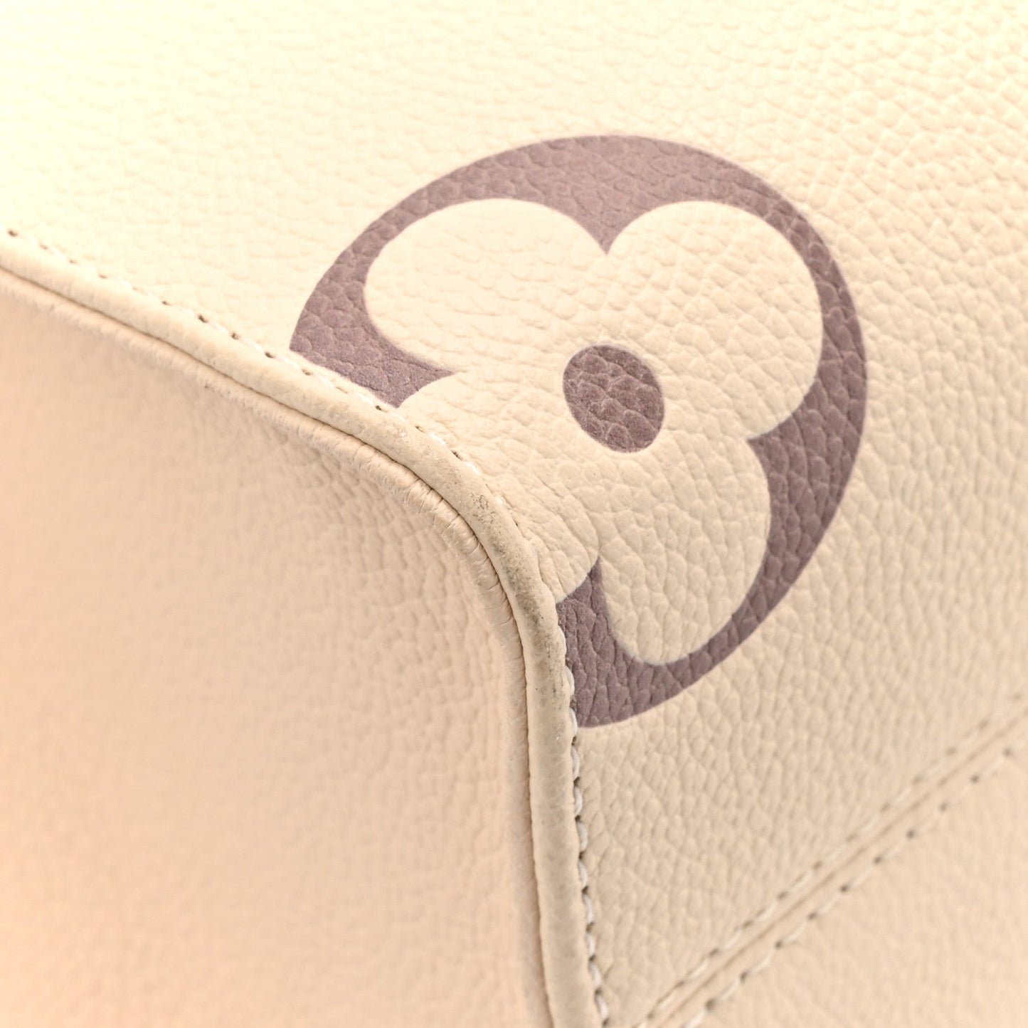 Empreinte Monogram Giant Onthego PM Creme Bois De Rose