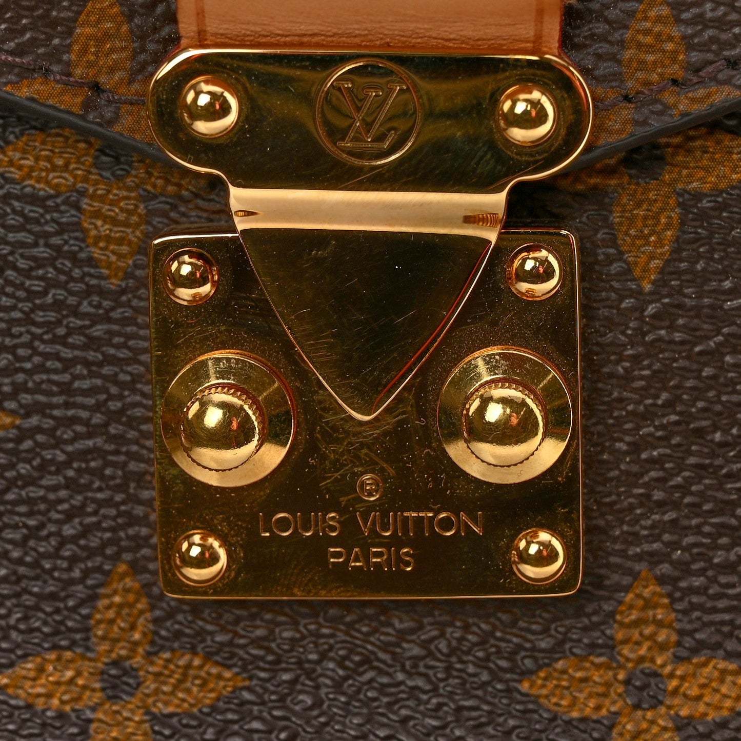 Monogram Pochette Metis