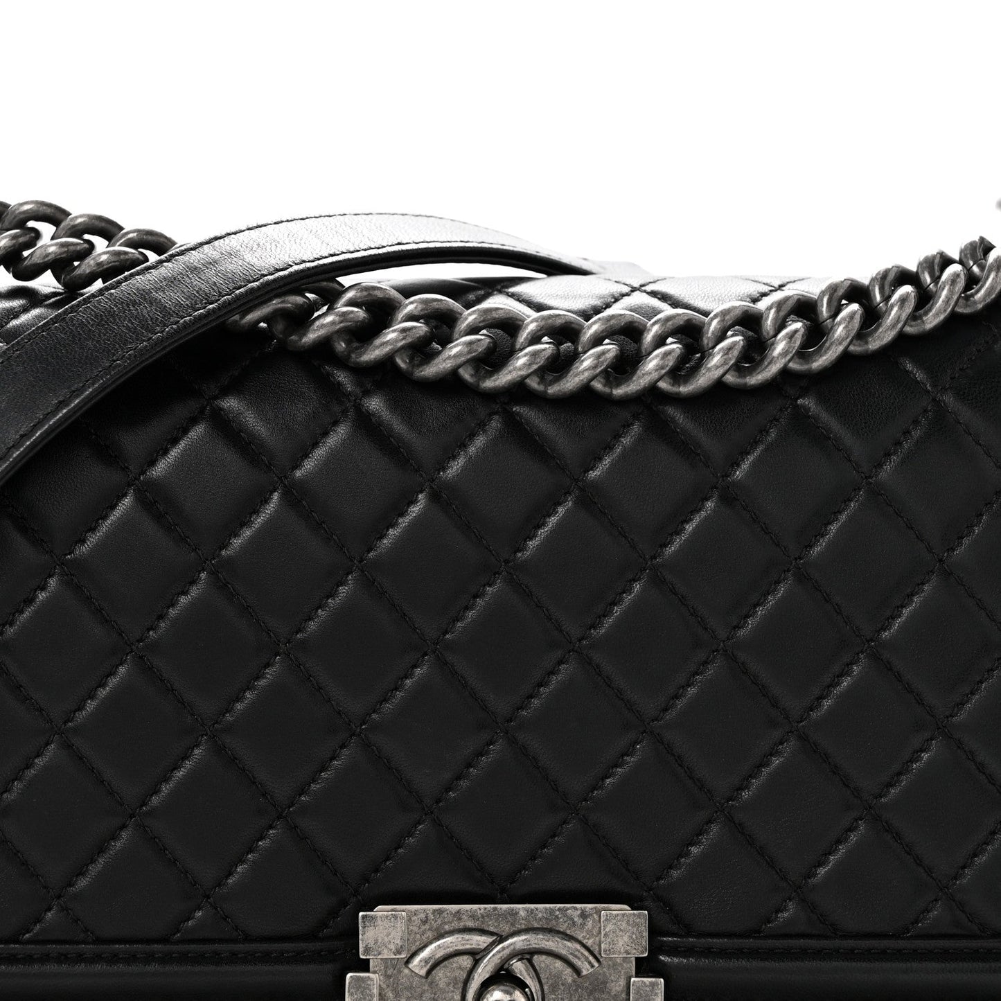 Lambskin Quilted Medium Boy Flap Black