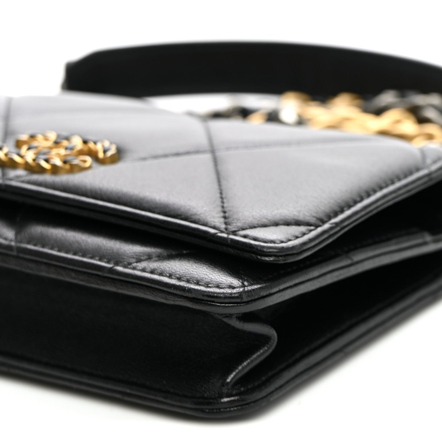 Lambskin Quilted Chanel 19 Wallet On Chain WOC Black