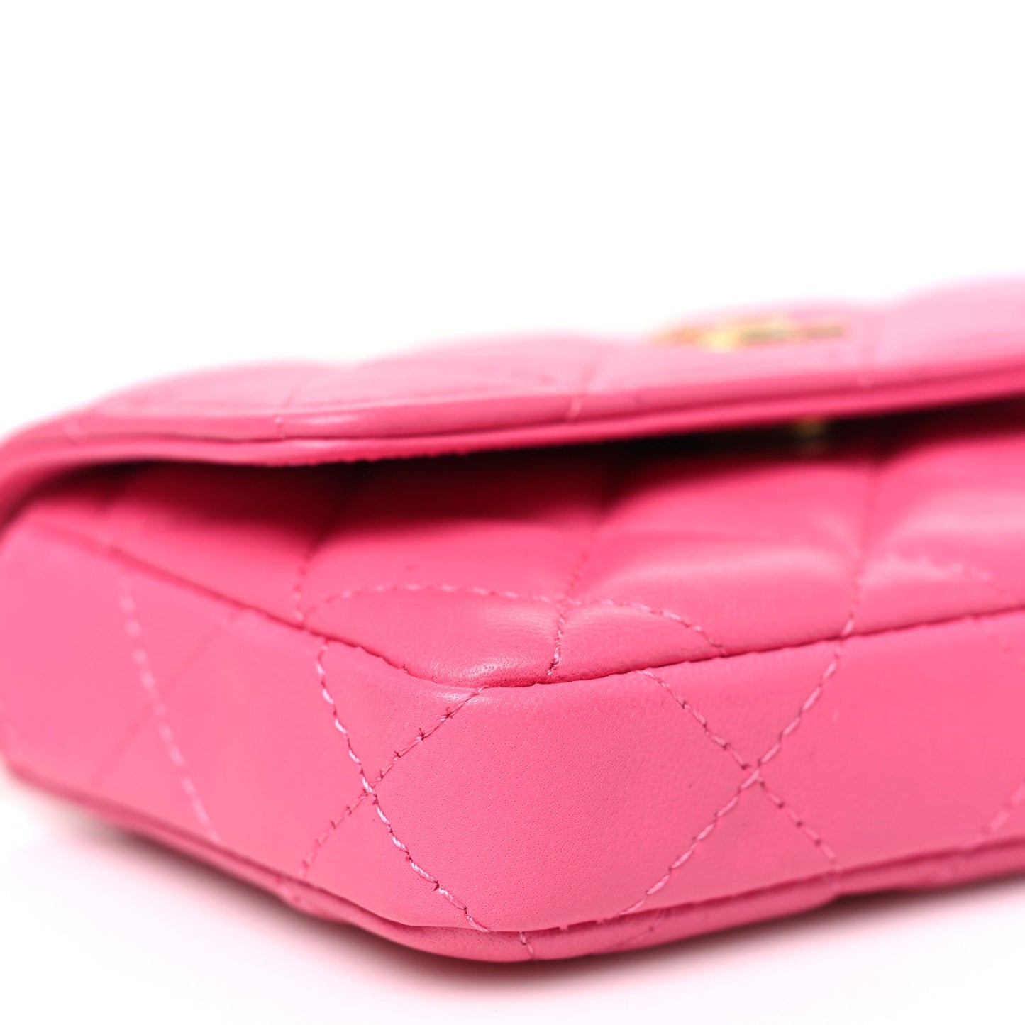 Lambskin Enamel Quilted Coco Hearts Clutch With Chain Pink