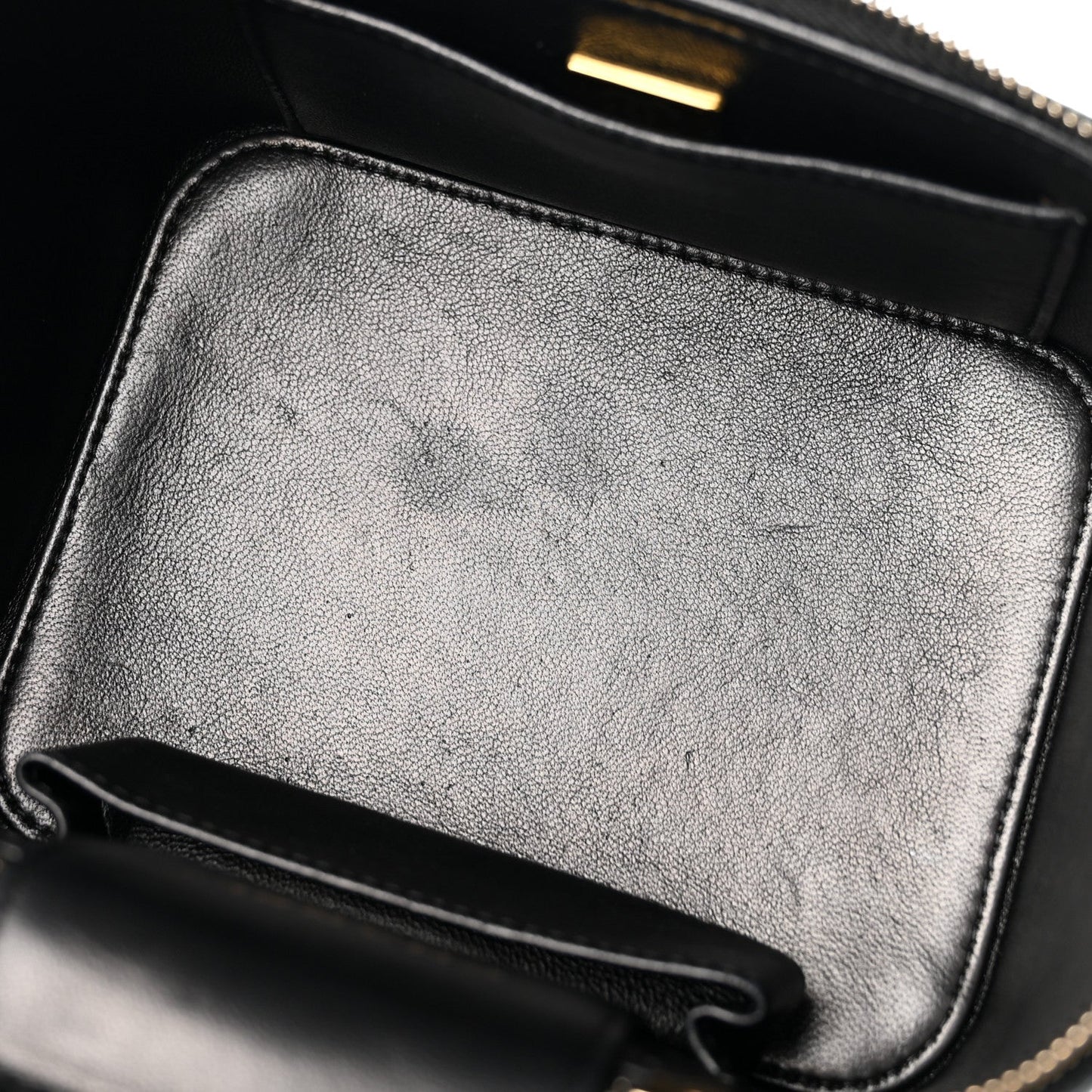 Caviar Quilted Small CC Vanity Case Black