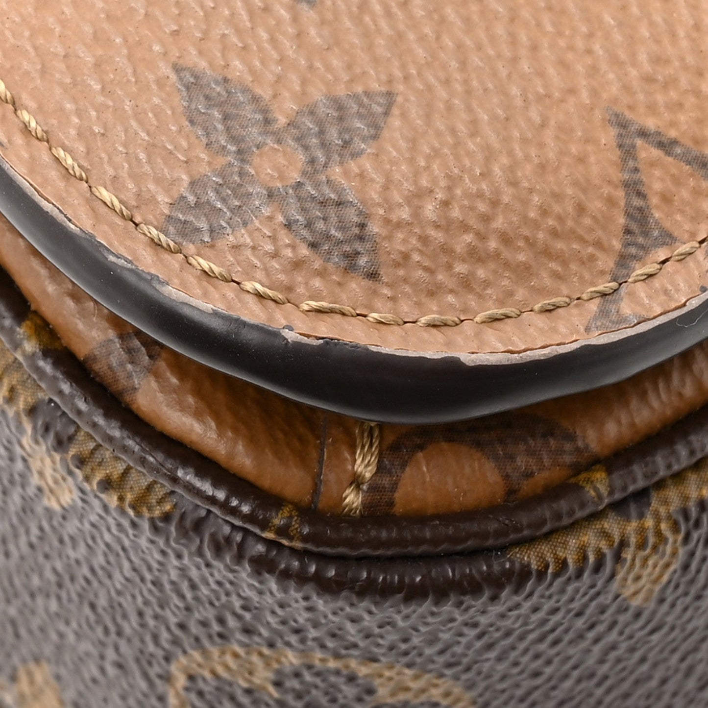 Reverse Monogram Pochette Metis
