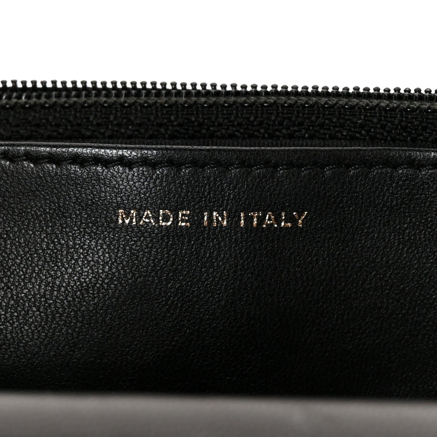 Lambskin Camellia Embossed Wallet On Chain WOC Black Gold