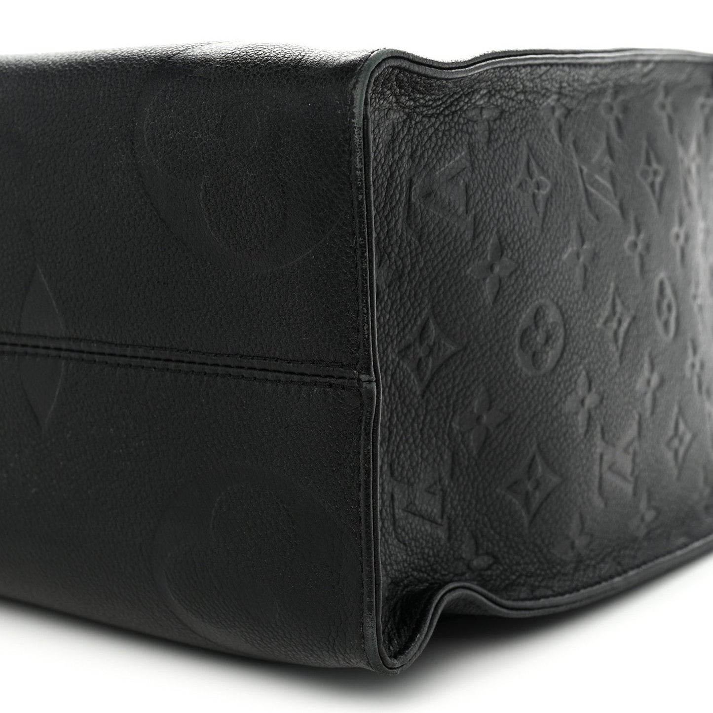 Empreinte Monogram Giant Onthego MM Black