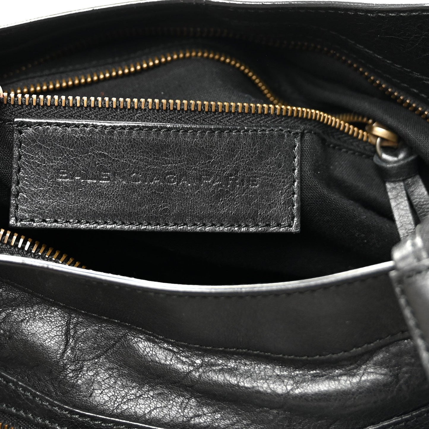 Agneau Classic Hardware Town Black