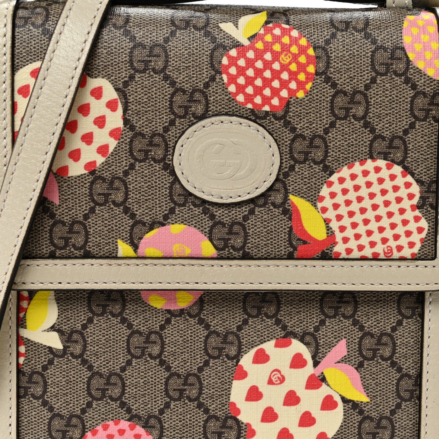 GG Supreme Monogram Les Pommes Retro Interlocking G Les Pommes Messenger Bag Beige Multicolor Mystic White