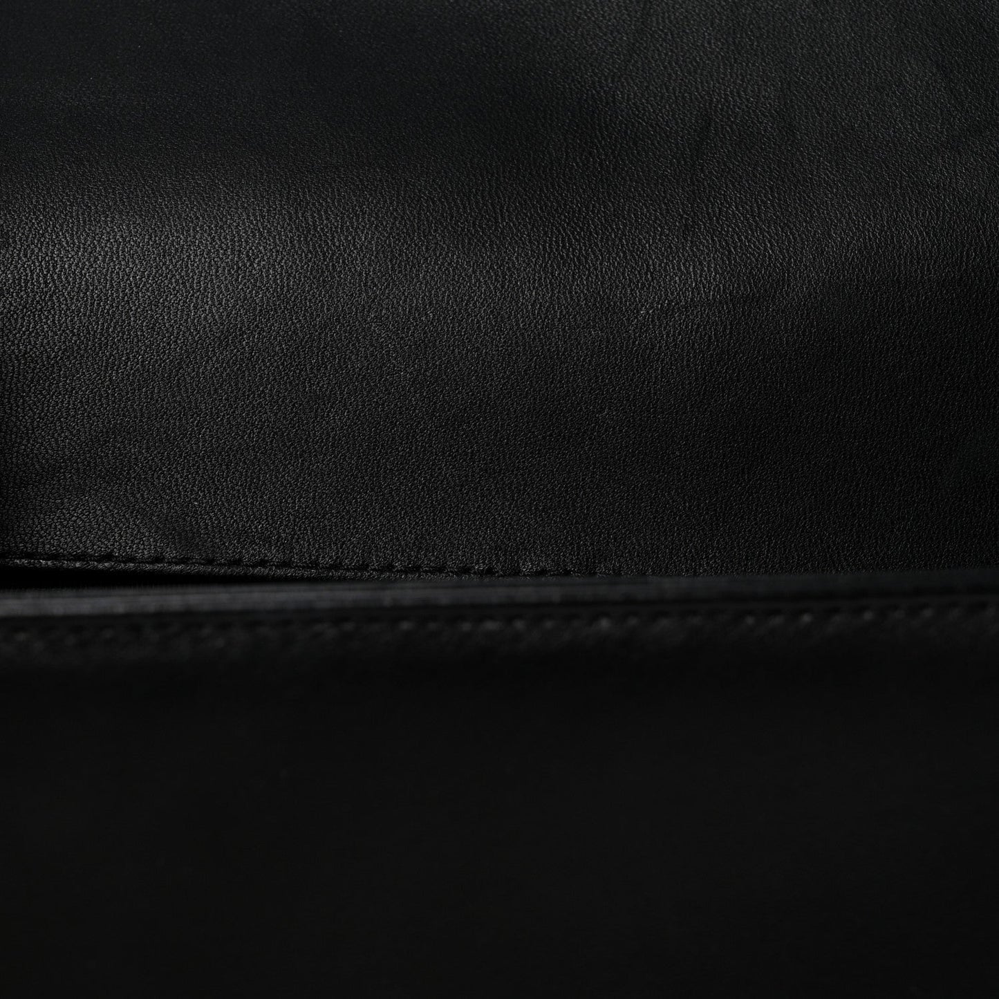 Lambskin Quilted Medium Boy Flap Black